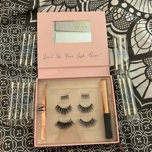 Moxie lash starter kit never used